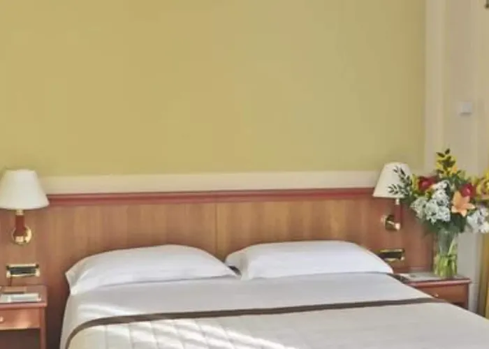 Lloyd Hotel